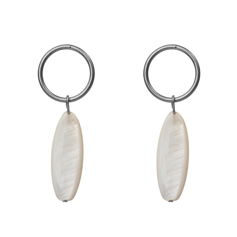 Petal Earrings in Ivory